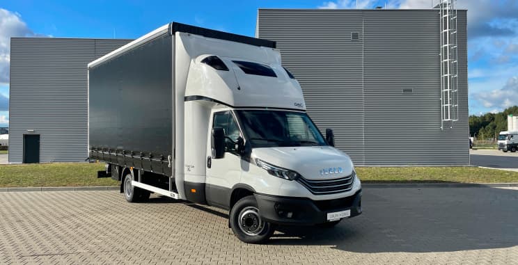Iveco Daily - Podwozie - skrzynia z plandeką "międzynarodówka"